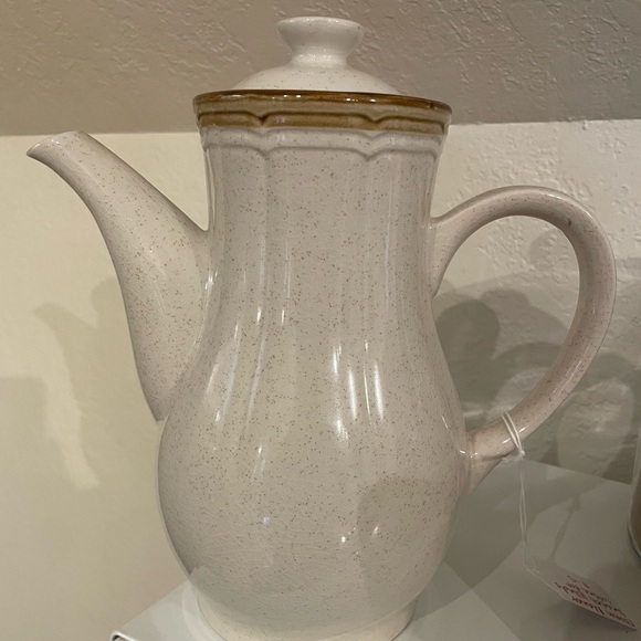 Vintage Crown Manor Desert Winds Coffee Pot - Picture 1 of 7